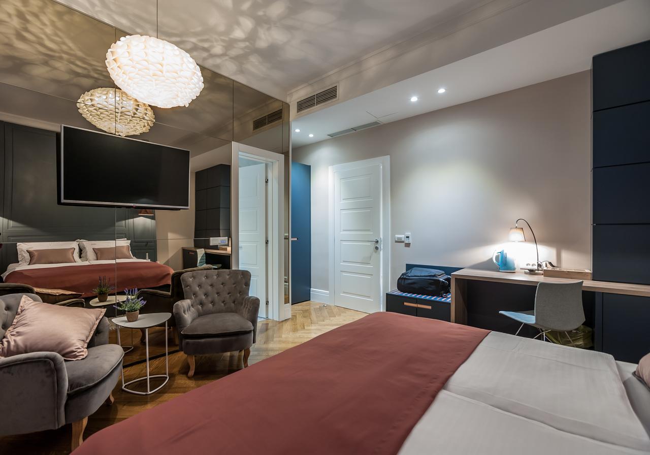 Zadera Accommodation Zadar Bagian luar foto