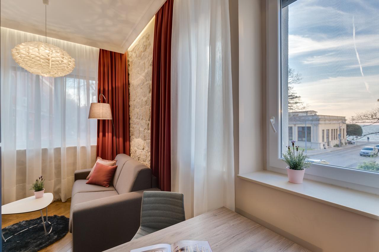 Zadera Accommodation Zadar Bagian luar foto